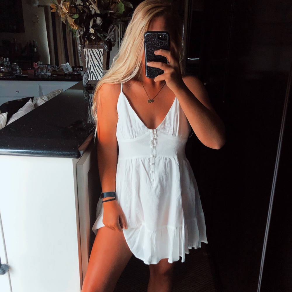 White button up flowy dress